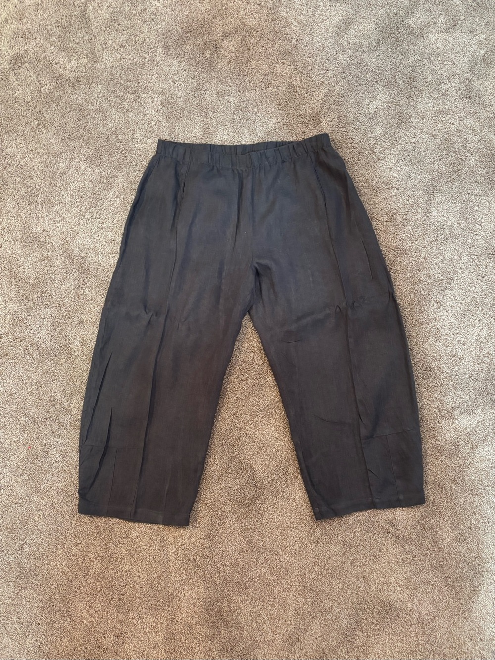 Women’s Wide-Leg Black Elastic-Waist Pants